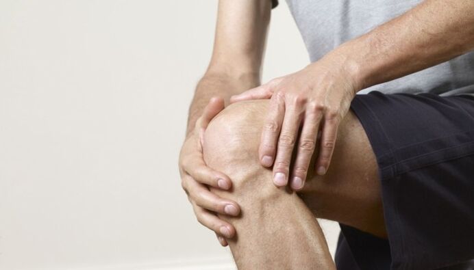 fájdalmas fájdalom a lábak ízületeiben hogyan kell kezelni
